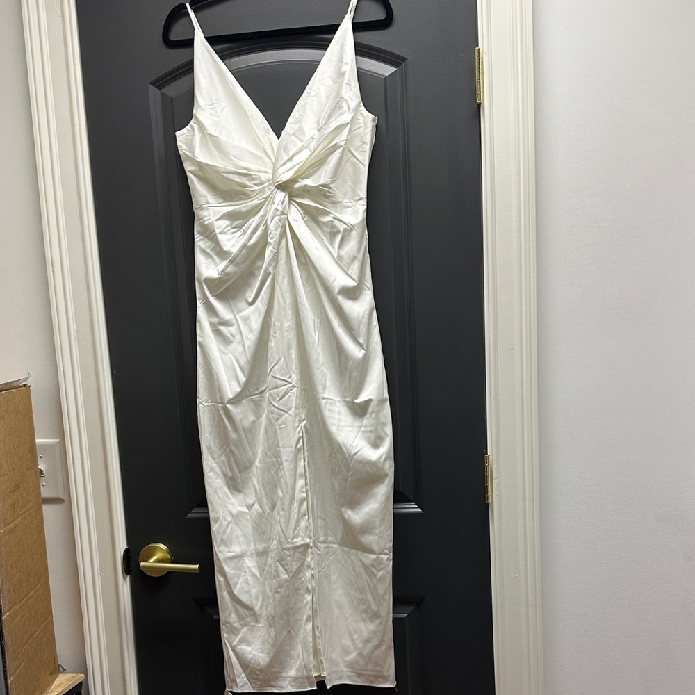 Abercrombie & Fitch off-white Midi Dress
